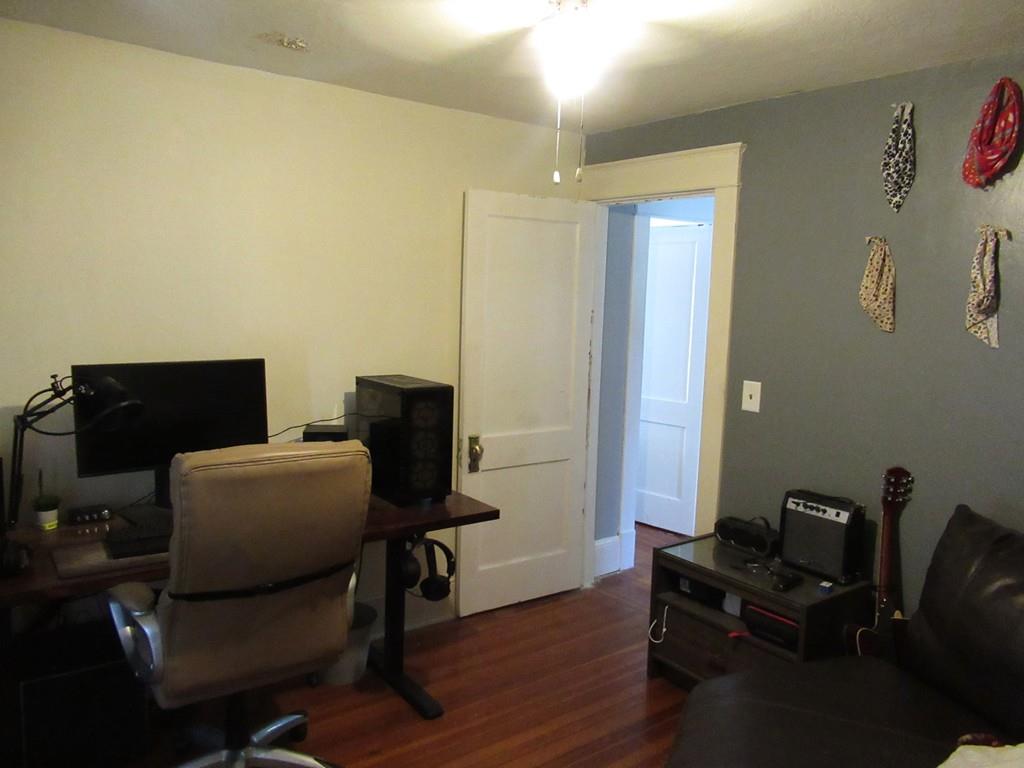 104 Rollins Street Springfield, MA 01109 - Photo 9 of 20 Gallery Image 9