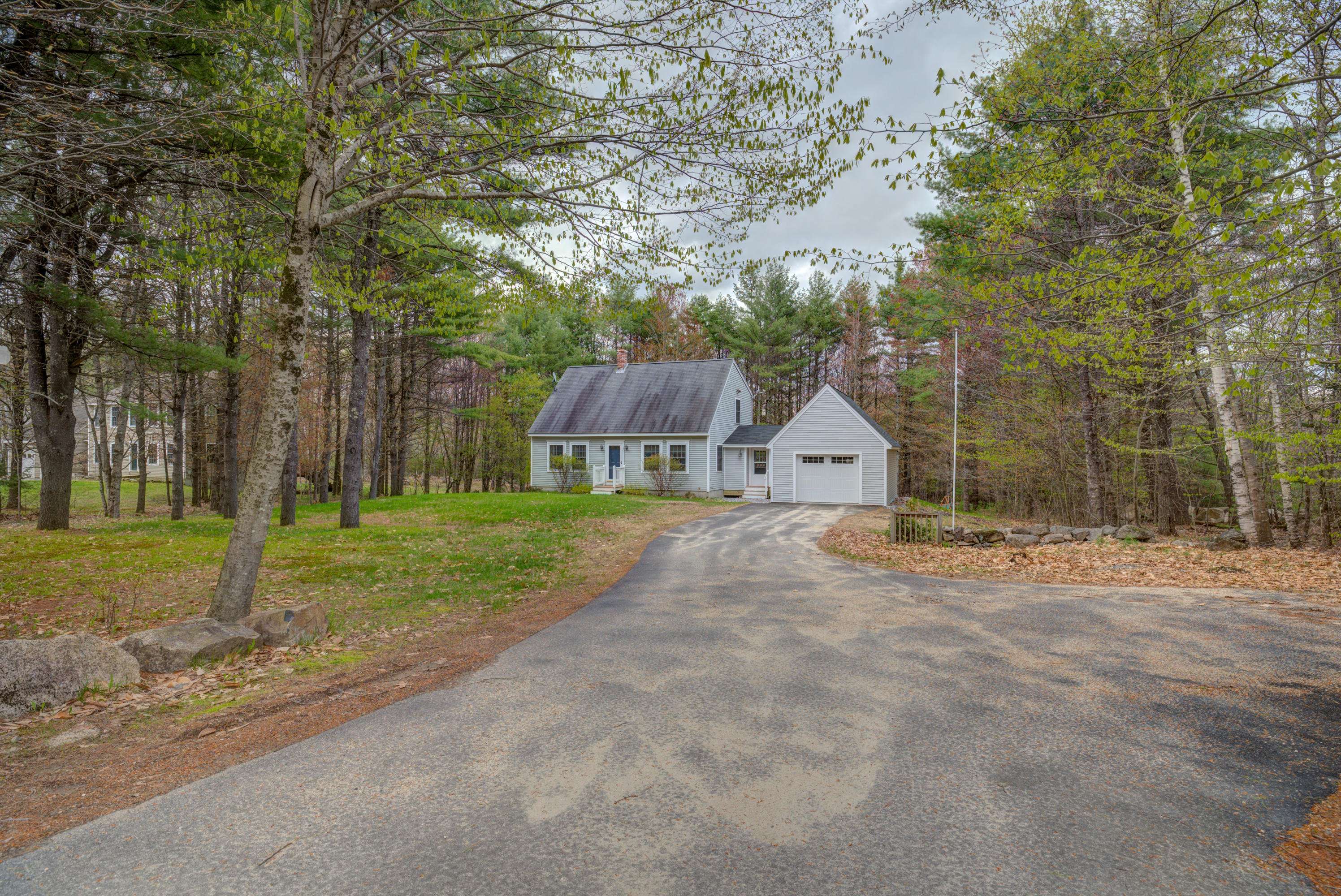32 Mountain View Road Naples, ME 04055 - Photo 1 of 38 Pic#