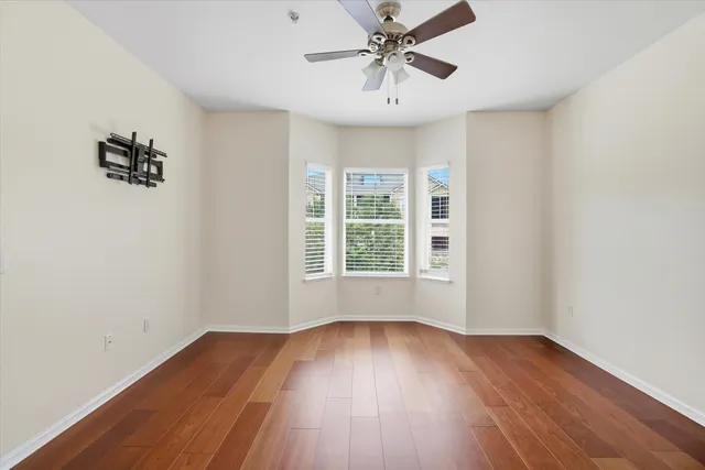 $170,000 | 2801 Chancellorsville Drive, Unit 1233, Tallahassee, FL 32312