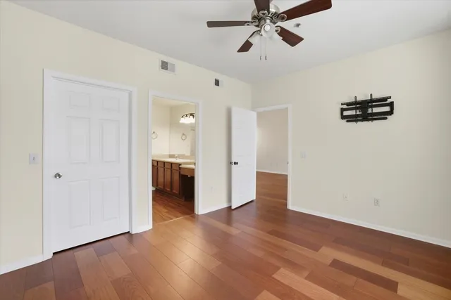 $170,000 | 2801 Chancellorsville Drive, Unit 1233, Tallahassee, FL 32312