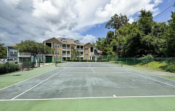 $158,500 | 2801 Chancellorsville Drive, Unit 1233, Tallahassee, FL 32312