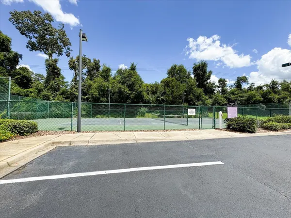 $158,500 | 2801 Chancellorsville Drive, Unit 1233, Tallahassee, FL 32312