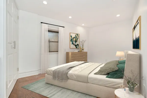 $3,350 | 226 West 13th Street, Unit 2R | West Village