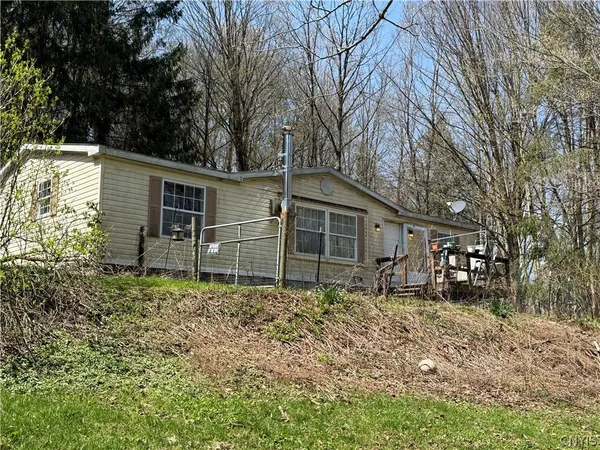 $219,900 | 6437 West Scott Road, Scott, NY 13077
