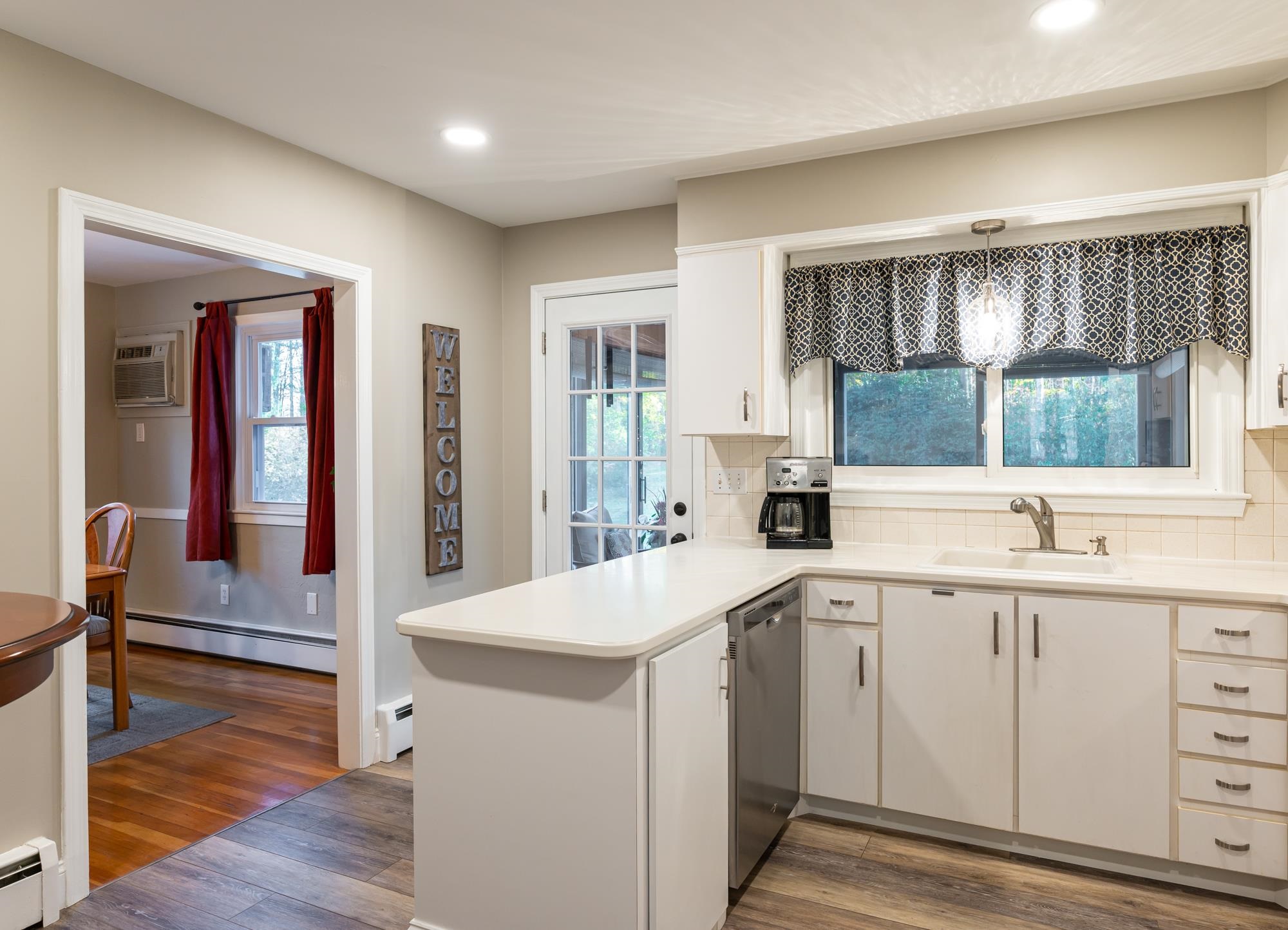 40 Briar Road Bedford, NH 03110 - Photo 11 of 40