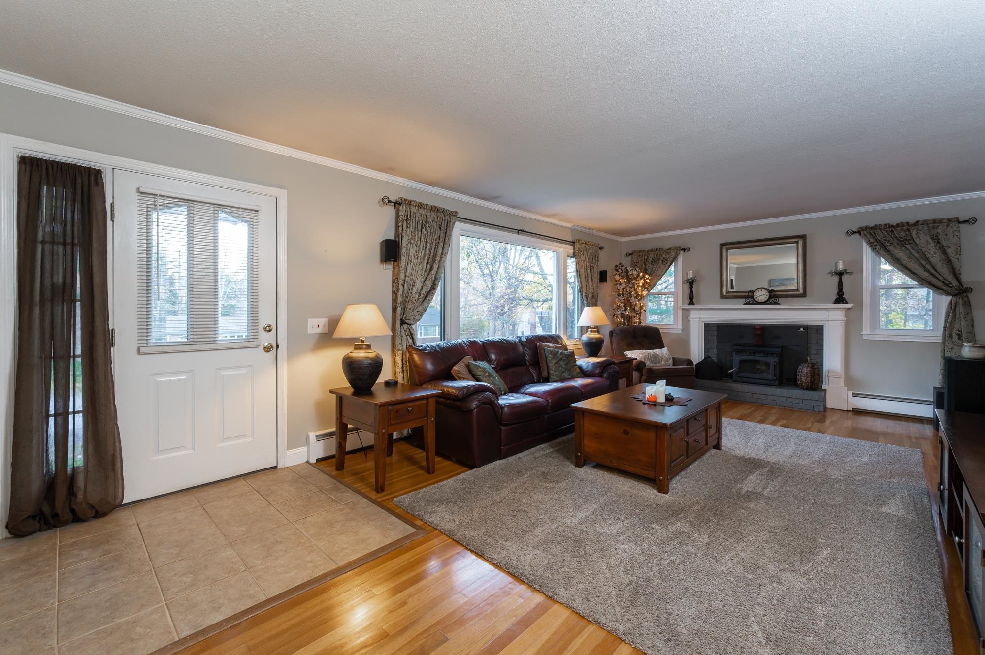40 Briar Road Bedford, NH 03110 - Photo 5 of 40