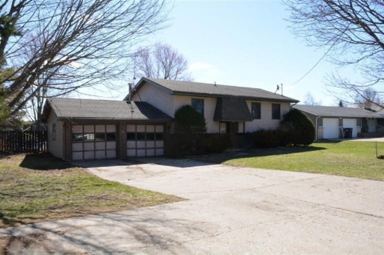 8976 Storey Road Belding, MI 48809 - Photo 2 of 22 Additional Photo