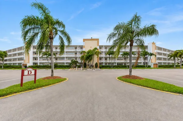 $150,000 | 1069 Cornwall East, Boca Raton, FL 33434