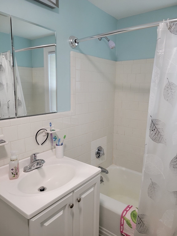 89 Stanley Road, Unit 89 Newton, MA 02468 - Photo 8 of 30