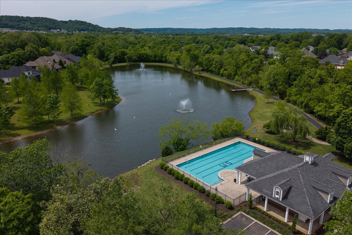 640 Springlake Drive Franklin, TN 37064 - Photo 32 of 36