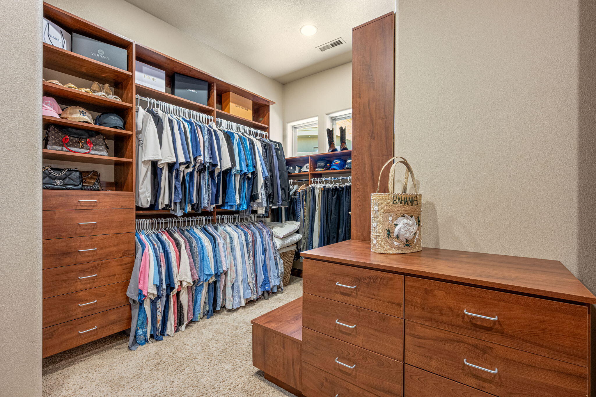 1536 Cliff Point Circle St. George, UT 84790 - Photo 33 of 63 Primary Closet
