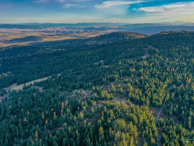 $279,000 | 624 Radar Road, Cottonwood, ID 83522