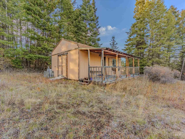 $279,000 | 624 Radar Road, Cottonwood, ID 83522