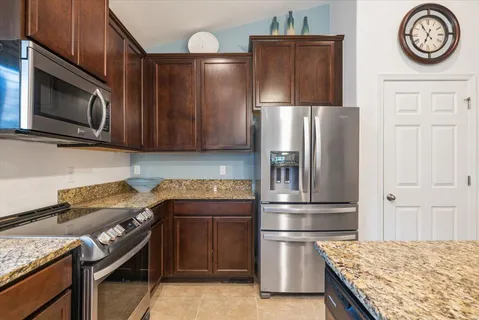 $489,000 | 2024 Albany Terrace Southwest, Vero Beach, FL 32968