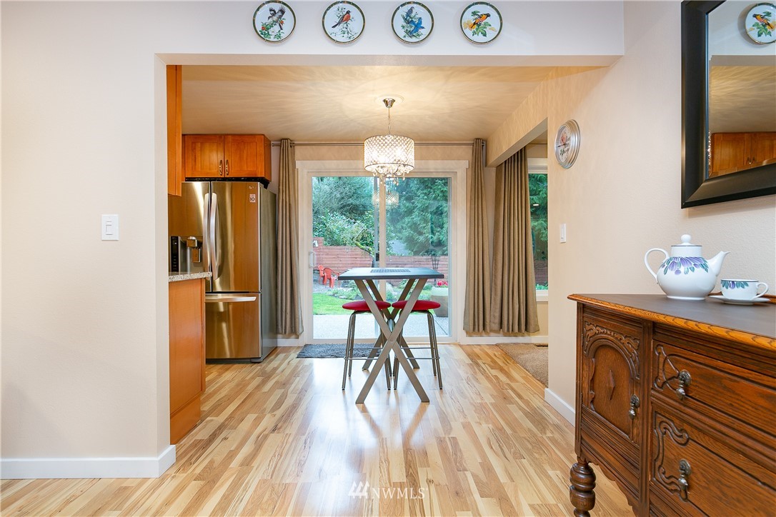 2563 Yew Street Road Bellingham, WA 98229 - Photo 8 of 31 Gallery Image 8