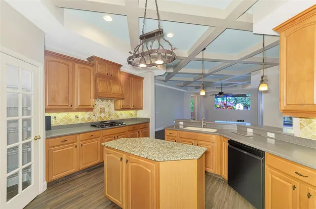 $939,000 | 6610 Coopers Hawk Court, Lakewood Ranch, FL 34202