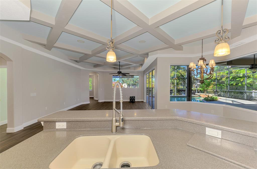 6610 Coopers Hawk Court Lakewood Ranch, FL 34202 - Photo 38 of 97