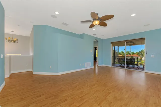 $939,000 | 6610 Coopers Hawk Court, Lakewood Ranch, FL 34202