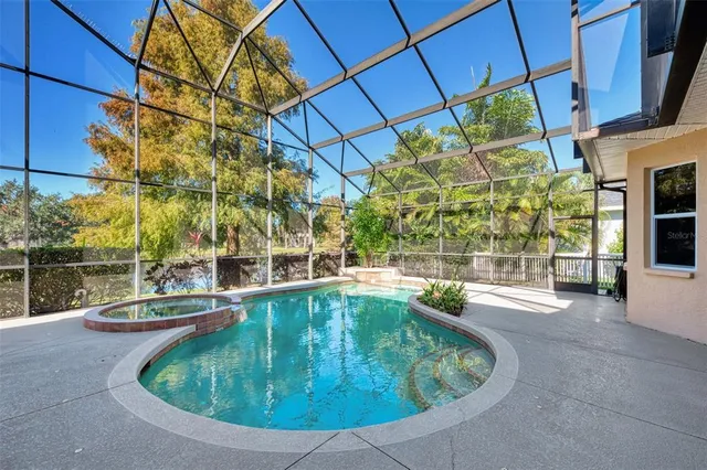 $939,000 | 6610 Coopers Hawk Court, Lakewood Ranch, FL 34202