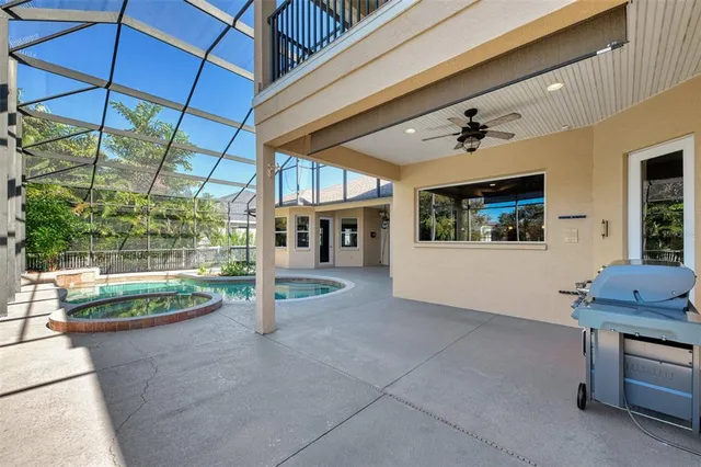 $939,000 | 6610 Coopers Hawk Court, Lakewood Ranch, FL 34202