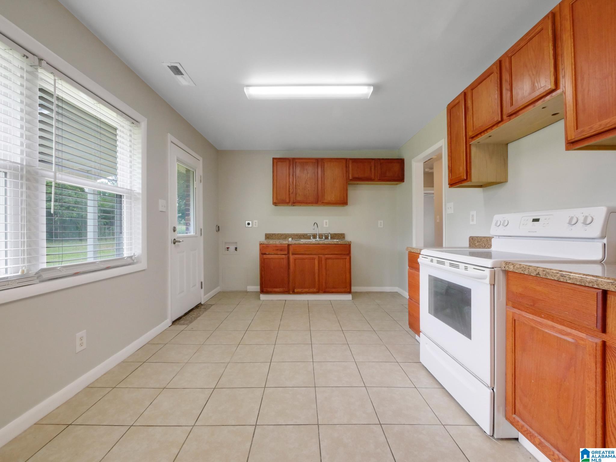 107 Lilly Street Clanton, AL 35045 - Photo 10 of 23