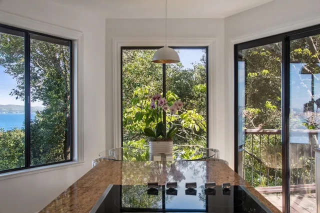 $3,250,000 | 2 Place Moulin, Tiburon, CA 94920