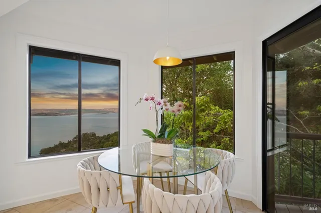 $3,250,000 | 2 Place Moulin, Tiburon, CA 94920
