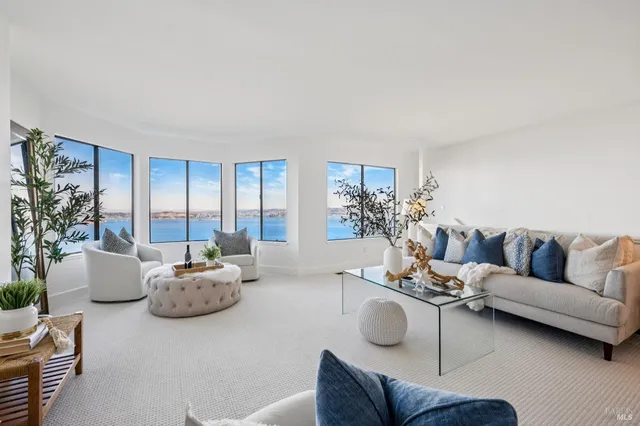 $3,250,000 | 2 Place Moulin, Tiburon, CA 94920