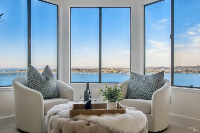 $3,250,000 | 2 Place Moulin, Tiburon, CA 94920