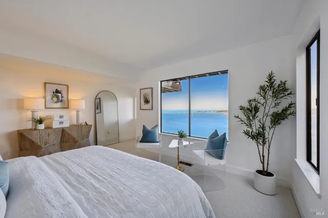 $3,250,000 | 2 Place Moulin, Tiburon, CA 94920