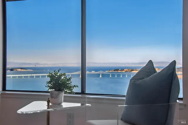 $3,250,000 | 2 Place Moulin, Tiburon, CA 94920