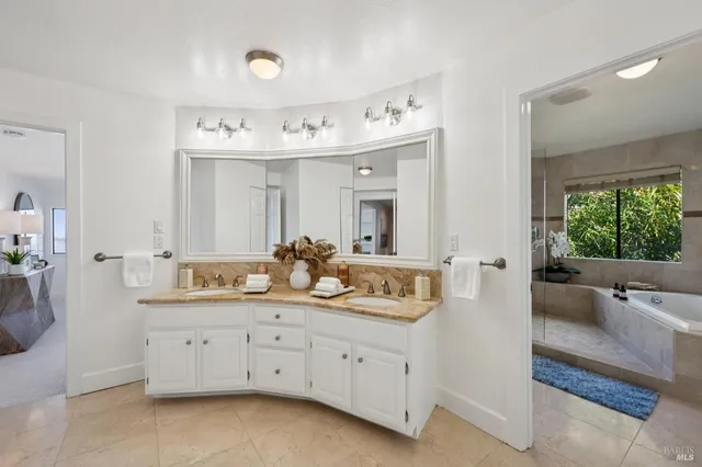 $3,250,000 | 2 Place Moulin, Tiburon, CA 94920