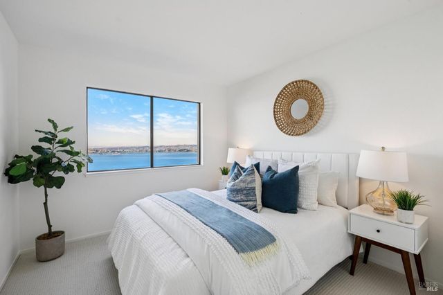 $3,250,000 | 2 Place Moulin, Tiburon, CA 94920