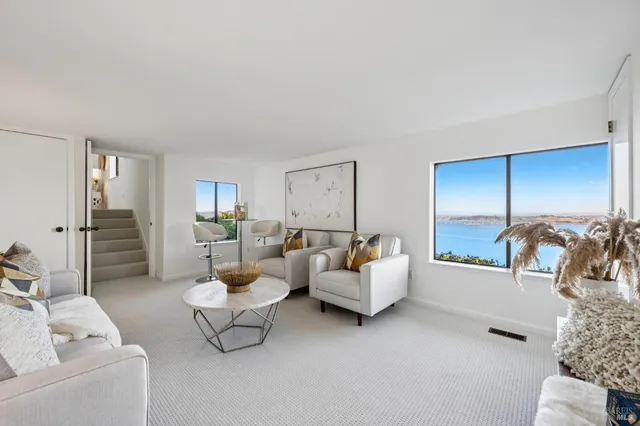 $3,250,000 | 2 Place Moulin, Tiburon, CA 94920