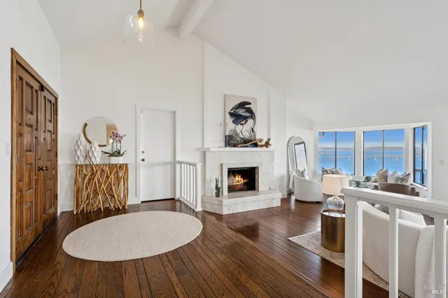 $3,250,000 | 2 Place Moulin, Tiburon, CA 94920