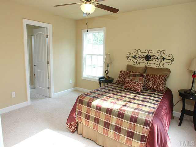 2846 Filbert Street Raleigh, NC 27610 - Photo 9 of 13 Gallery Image 9