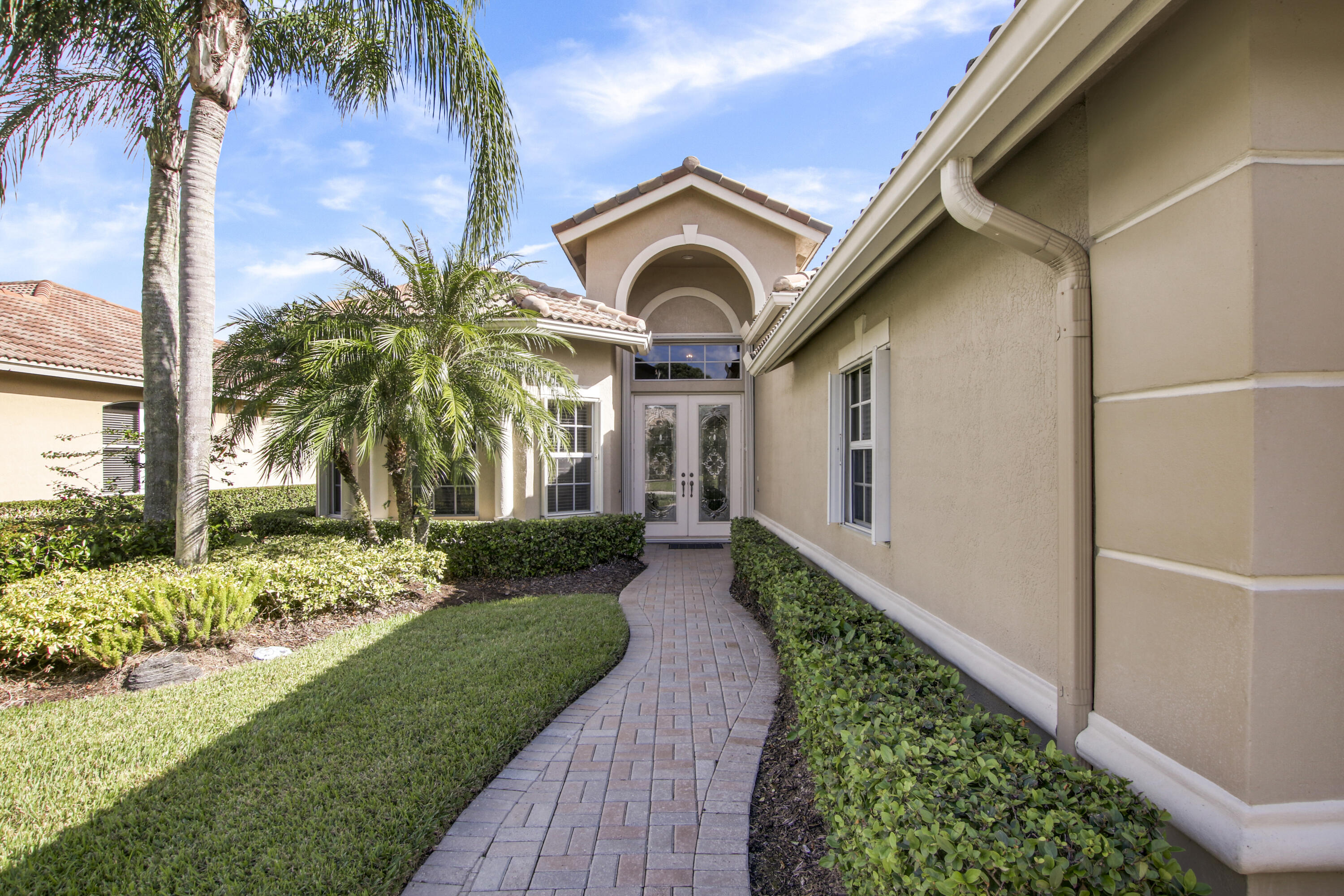 8900 First Tee Road Port St. Lucie, FL 34986 - Photo 5 of 58 Front of House