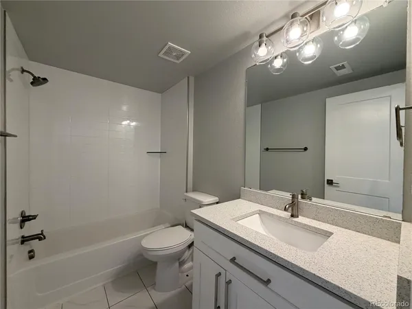 $4,075 | 22561 East Hinsdale Avenue, Aurora, CO 80016