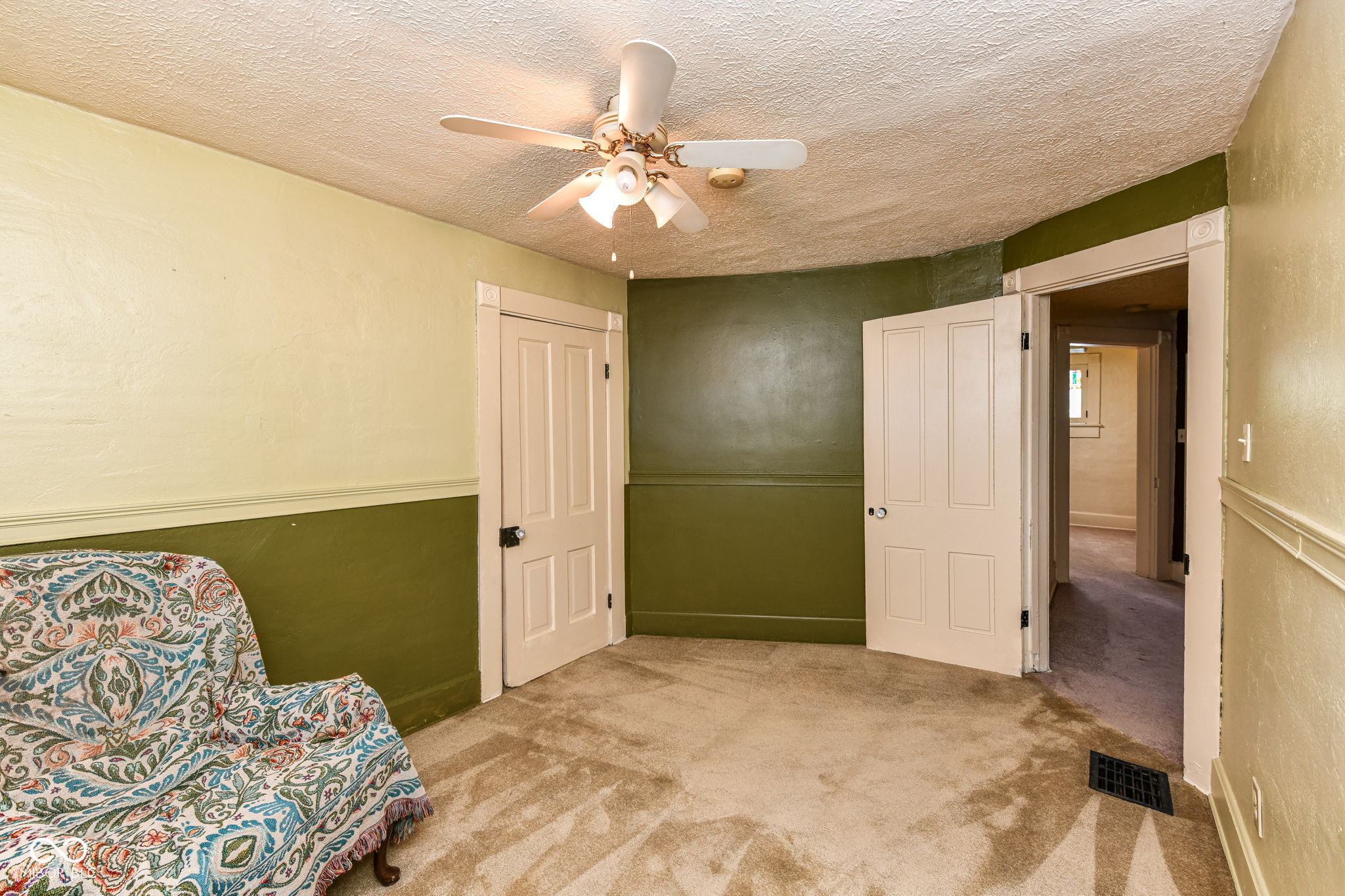 303 Walnut Street Greenfield, IN 46140 - Photo 23 of 32