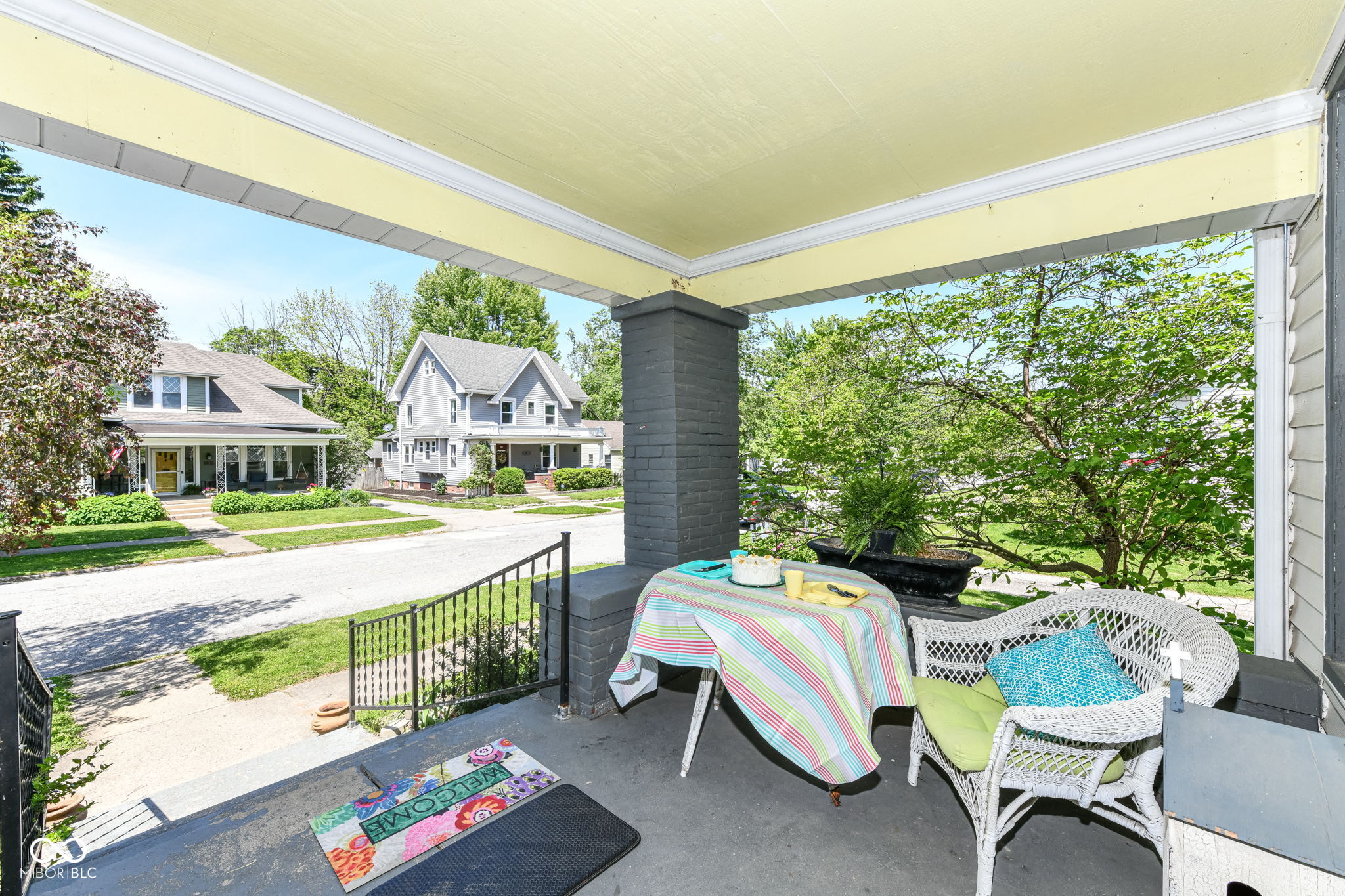 303 Walnut Street Greenfield, IN 46140 - Photo 4 of 32
