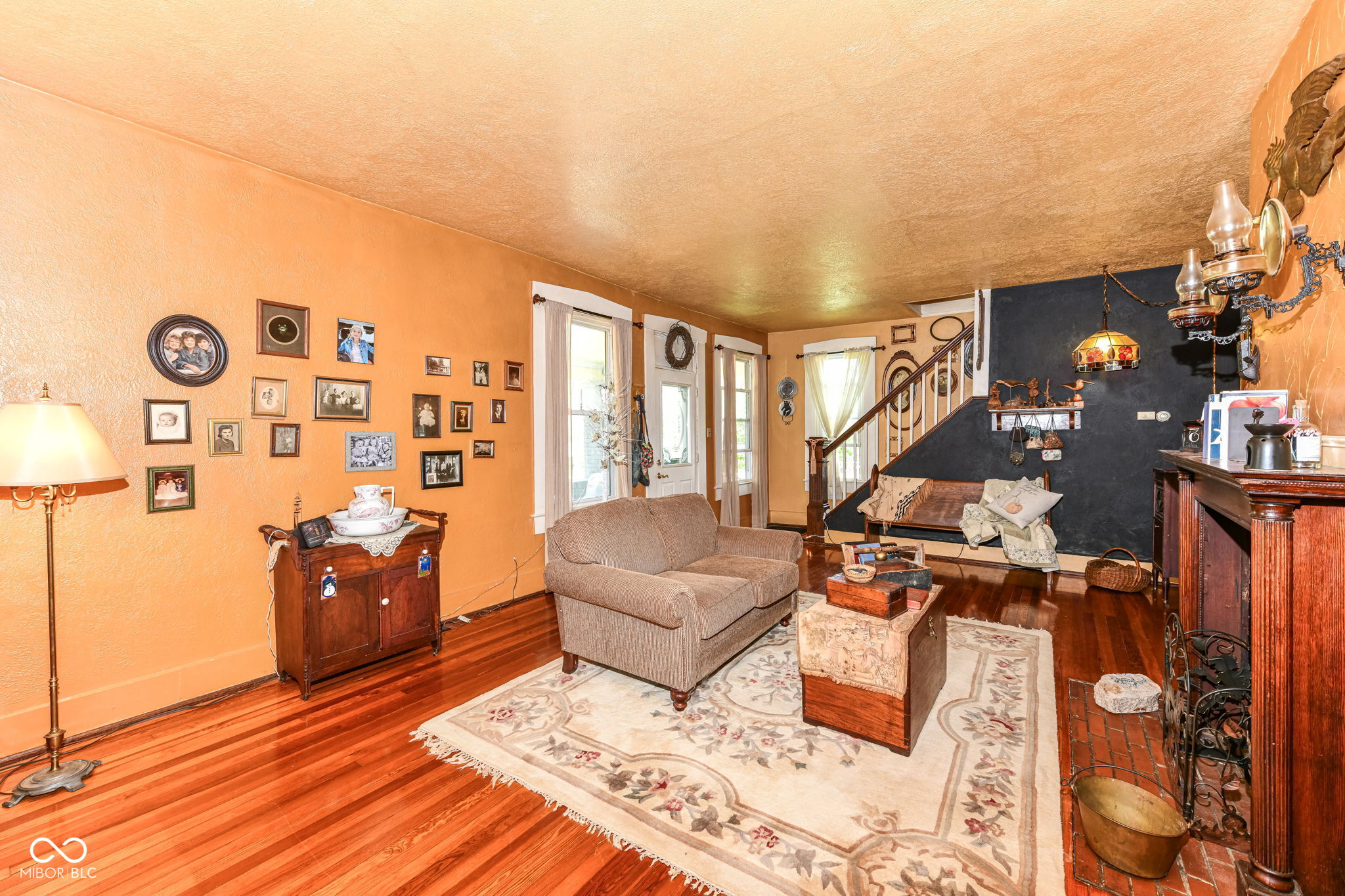 303 Walnut Street Greenfield, IN 46140 - Photo 5 of 32
