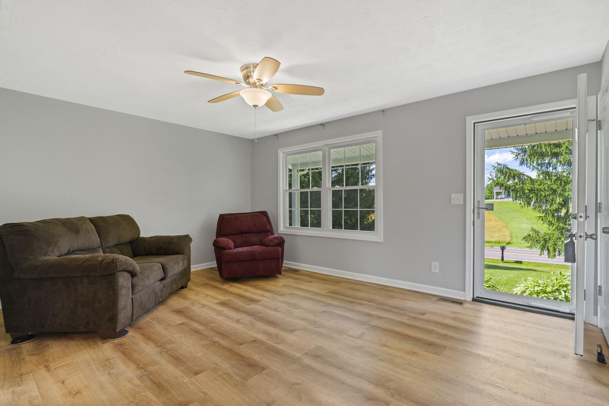 29004 Rhea Valley Road Meadowview, VA 24361 - Photo 8 of 29 14-web-or-mls-DSC07618