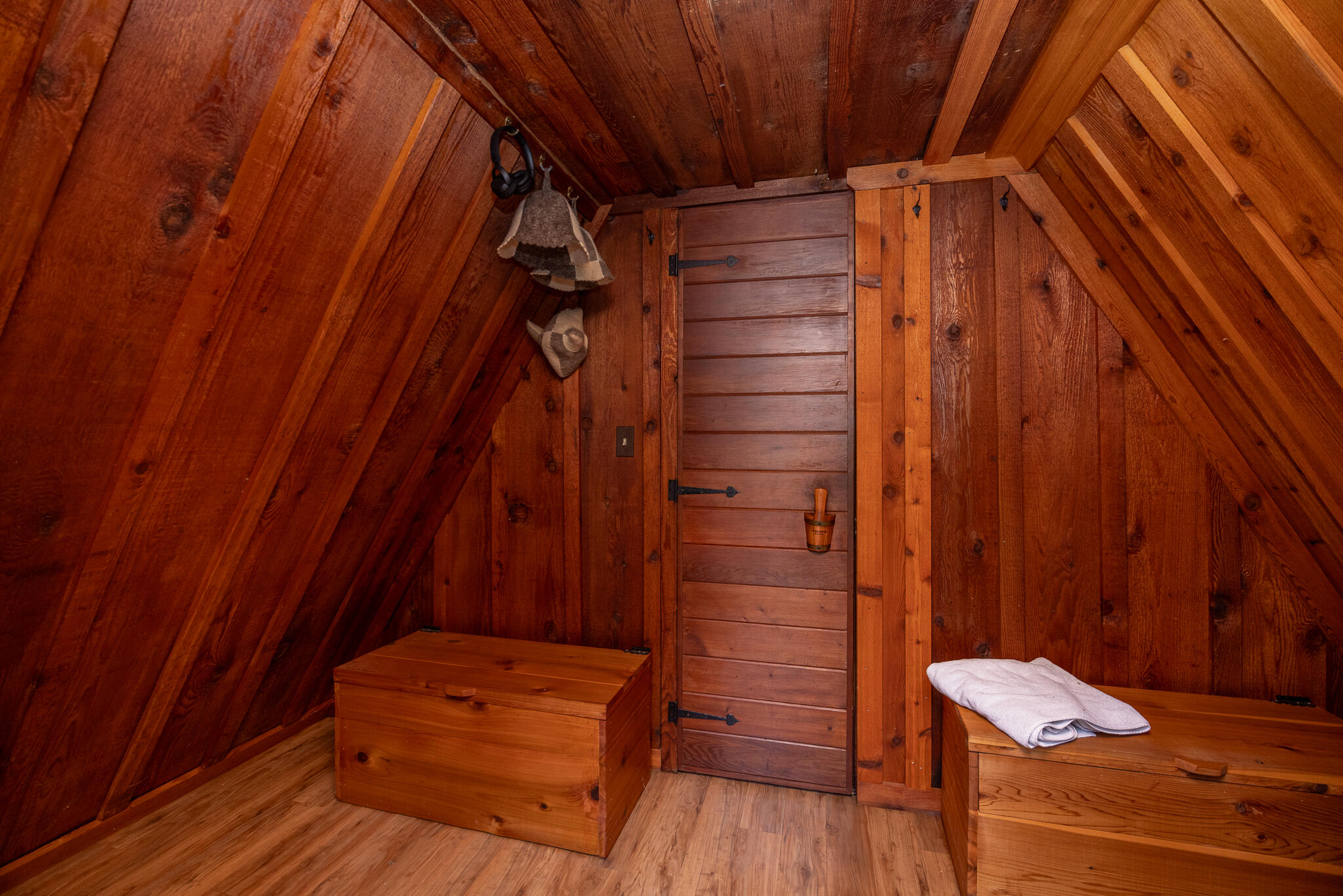 10750 Koebbe Road Manchester, MI 48158 - Photo 54 of 137 intSauna01