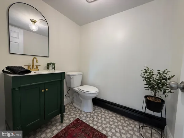 $410,000 | 431 Cedar Street, Lansdale, PA 19446
