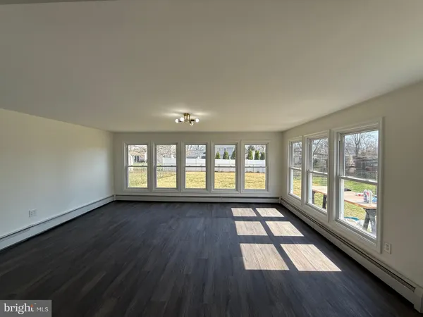 $410,000 | 431 Cedar Street, Lansdale, PA 19446