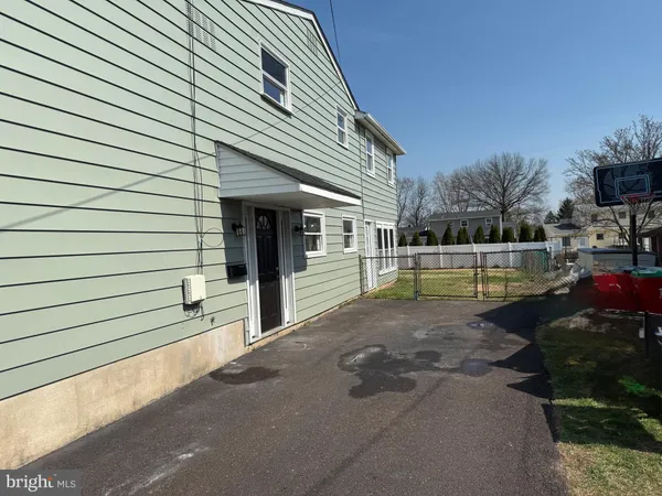$410,000 | 431 Cedar Street, Lansdale, PA 19446