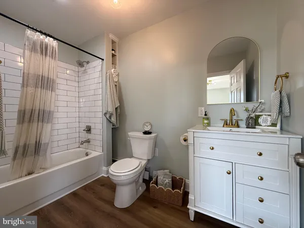 $410,000 | 431 Cedar Street, Lansdale, PA 19446