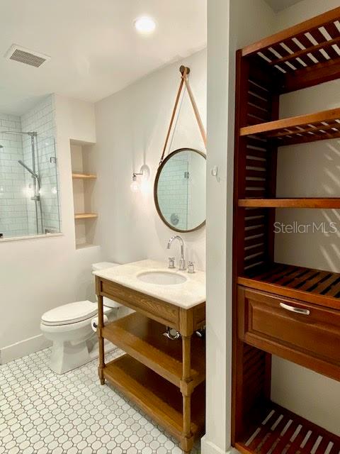 3611 Bradenton Road Sarasota, FL 34234 - Photo 17 of 40