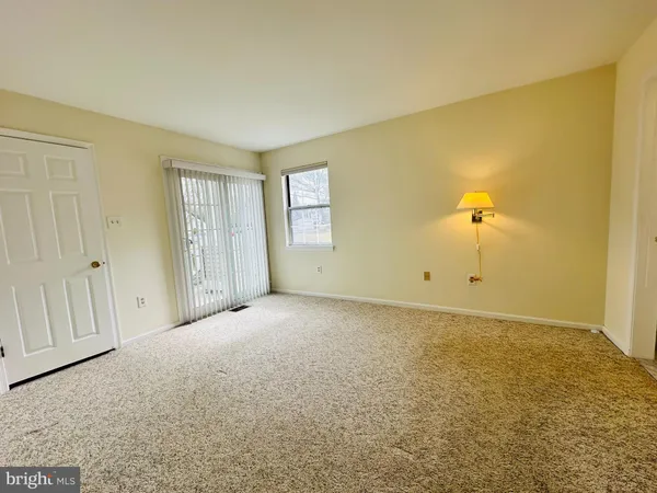 $2,500 | 550 Central Avenue, Linwood, NJ 08221