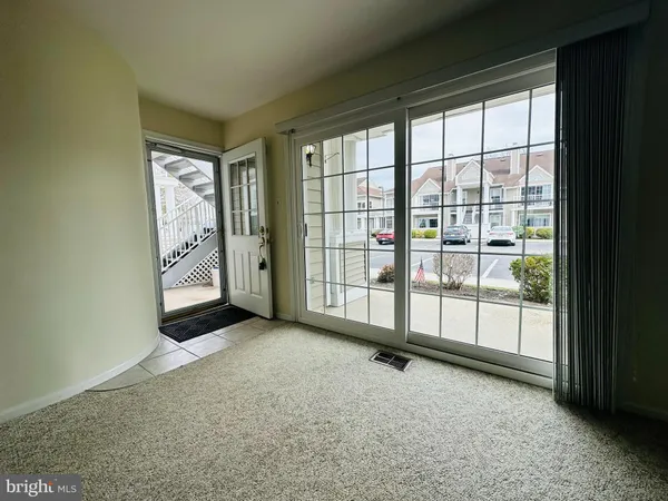 $2,500 | 550 Central Avenue, Linwood, NJ 08221